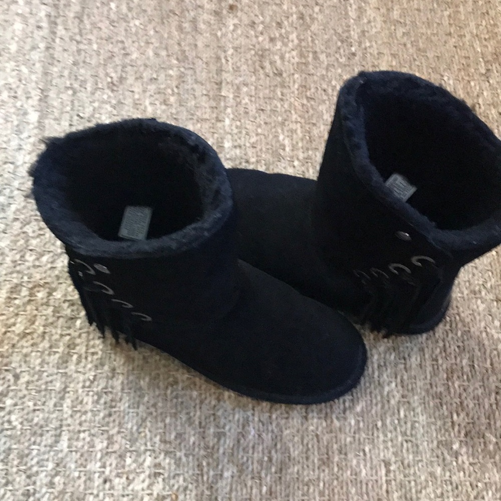 Arya Black Bearpaw Boots!!!